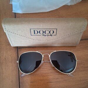 DOCO Sunglasses with Case